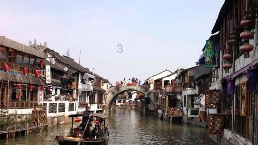 “操碎心宝爸”走红，喂3胞胎小棉袄吃饭，现场混乱但超有爱